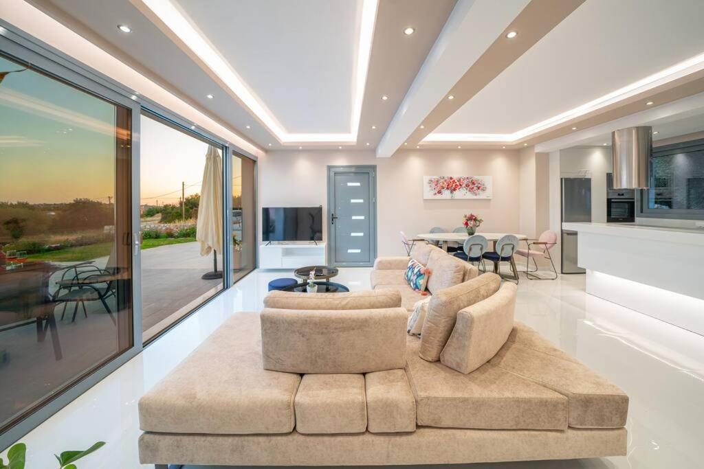 Villa Laide Karavados Ngoại thất bức ảnh