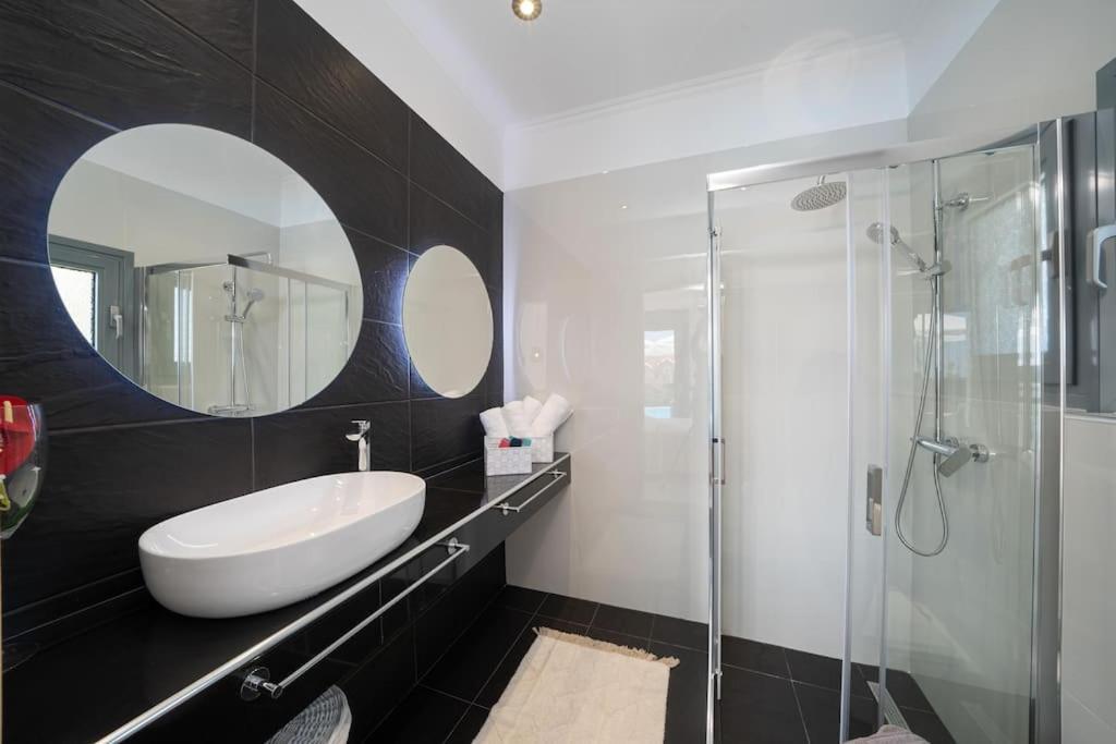 Villa Laide Karavados Ngoại thất bức ảnh